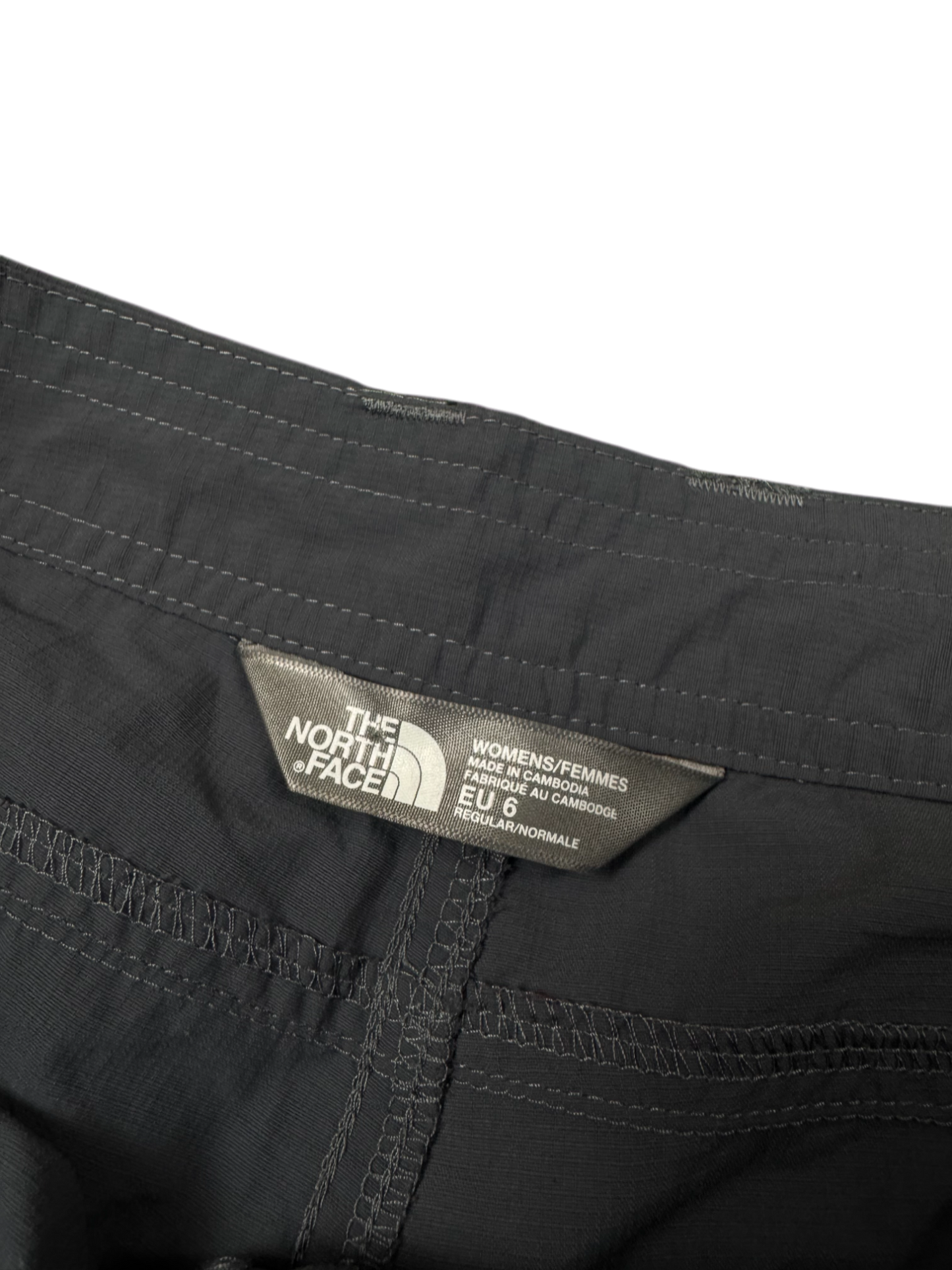 THE NORTH FACE Hiking Shorts – Grey