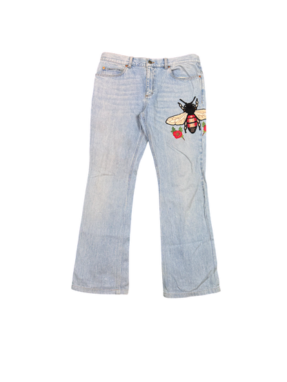 GUCCI Bee Embroidered Flare Jeans – Washed Blue