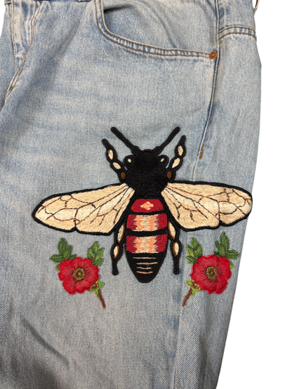 GUCCI Bee Embroidered Flare Jeans – Washed Blue
